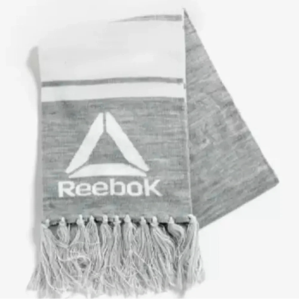 Reebok rally‎ gray tassel scarf new